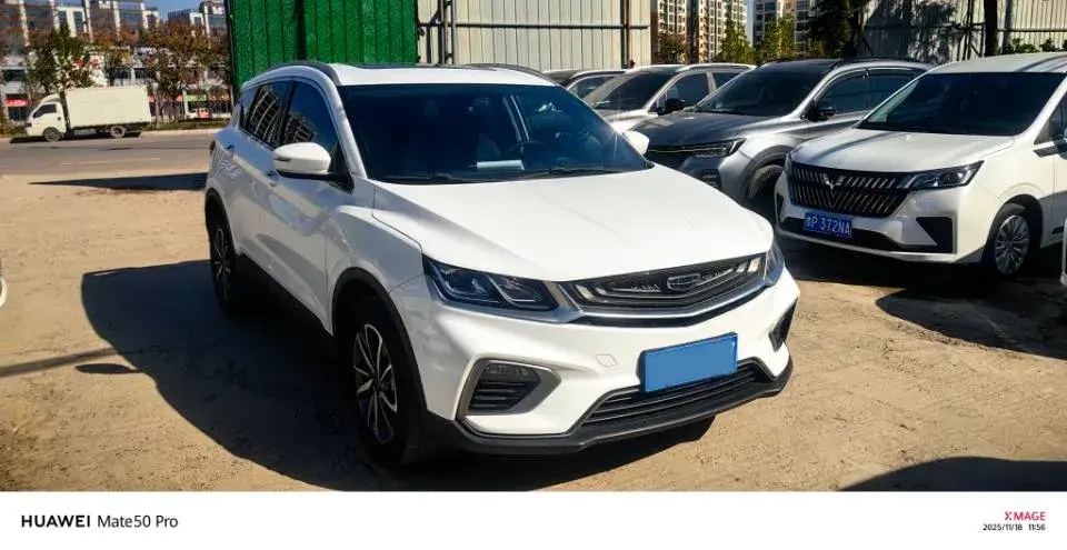 2020 GEELY COOLRAY thumbnail 2