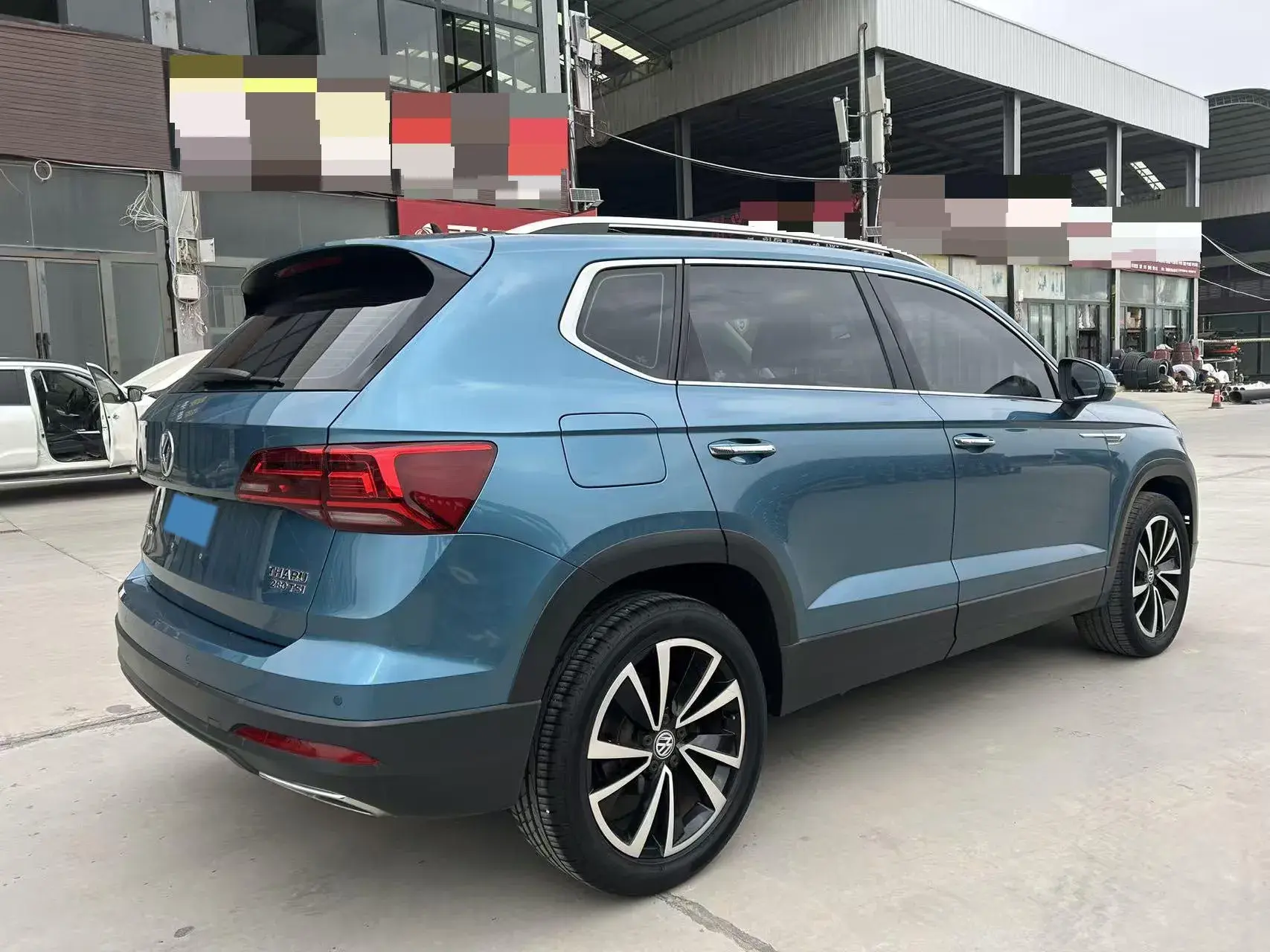 2019 VOLKSWAGEN THARU thumbnail 4