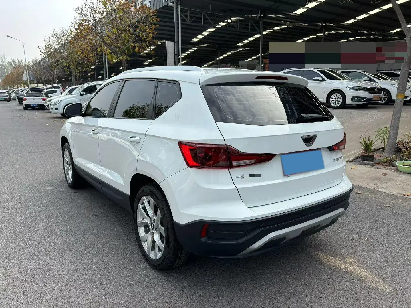 2022 JETTA VS5 thumbnail 3