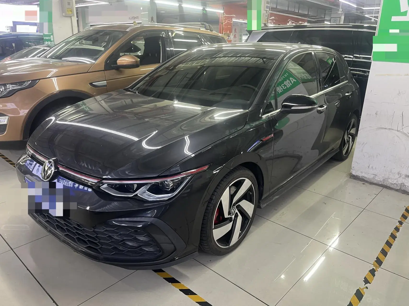 2021 VOLKSWAGEN GOLFGTI view 1