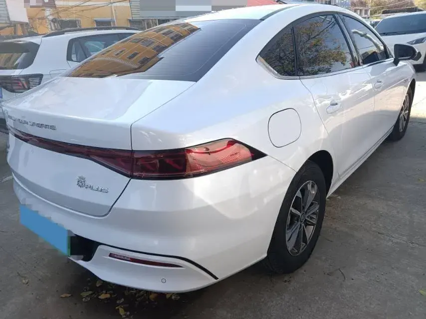 2024 BYD QIN thumbnail 2