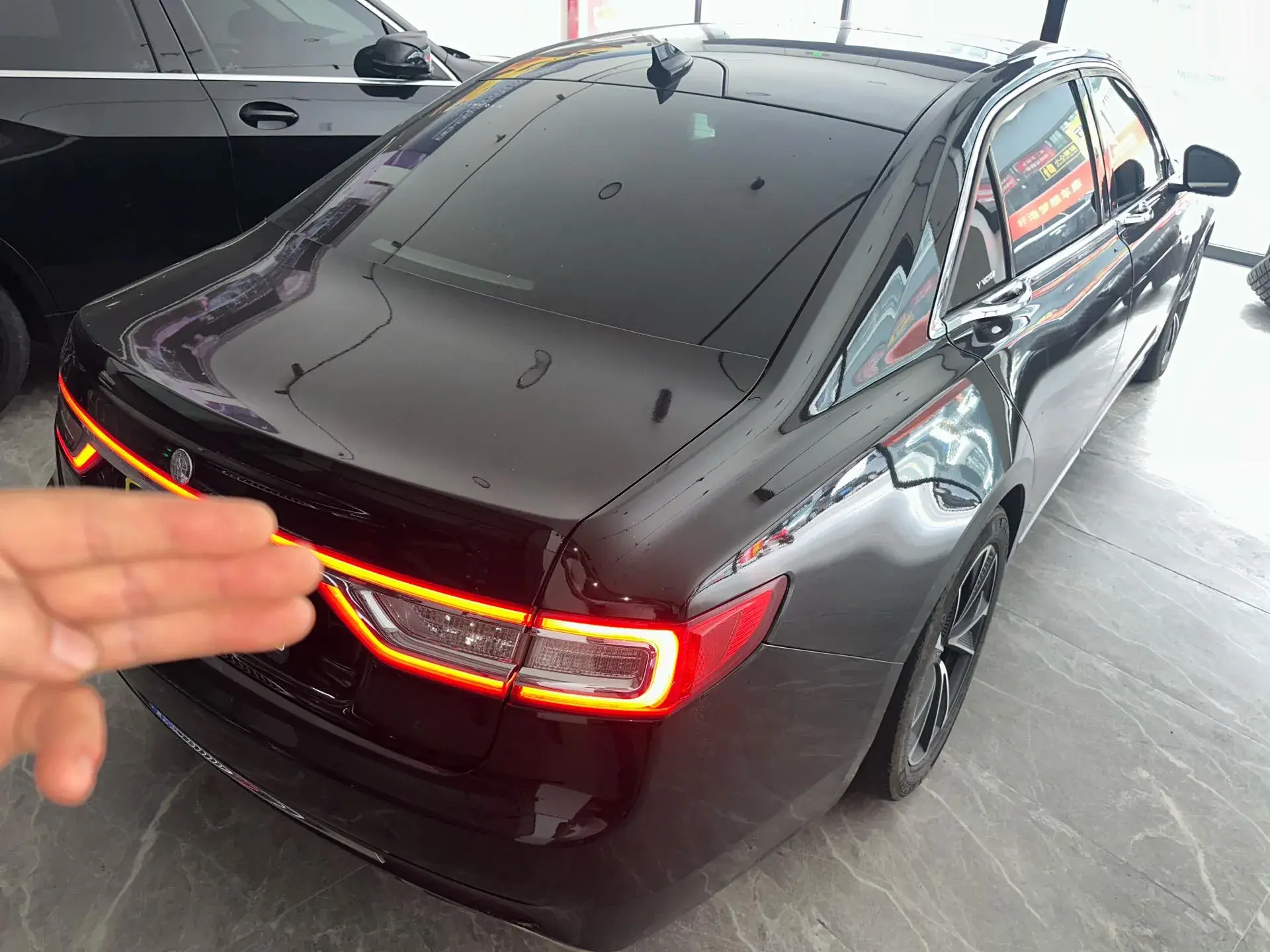 2019 LINCOLN CONTINENTAL thumbnail 4