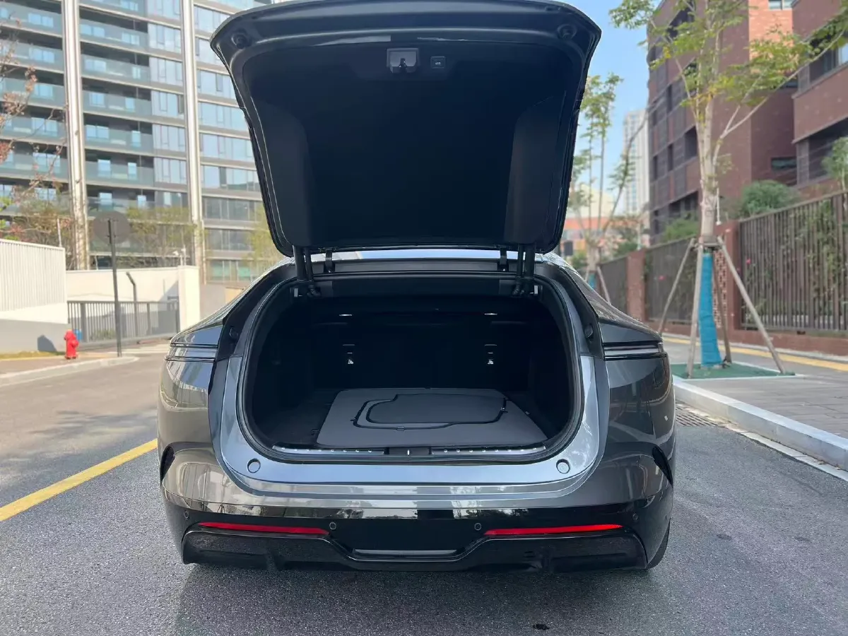 2025 Avatr 12 1.5T 156HP L4 REEV 39.05KWH,autocango,china used car exporter,china ev exporter,chinese used car exporter,chinese used ev exporter