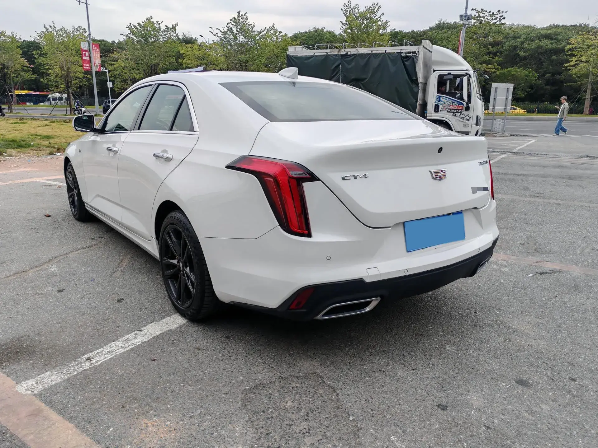 2022 CADILLAC CT4 thumbnail 3