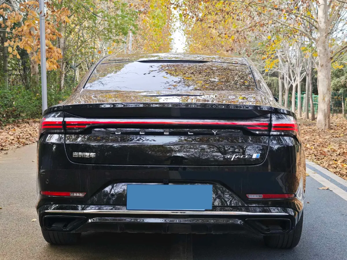2024 Geely PrefaceL 1.5T 163HP L4 3DHT Hybrid,autocango,china used car exporter,china ev exporter,chinese used car exporter,chinese used ev exporter