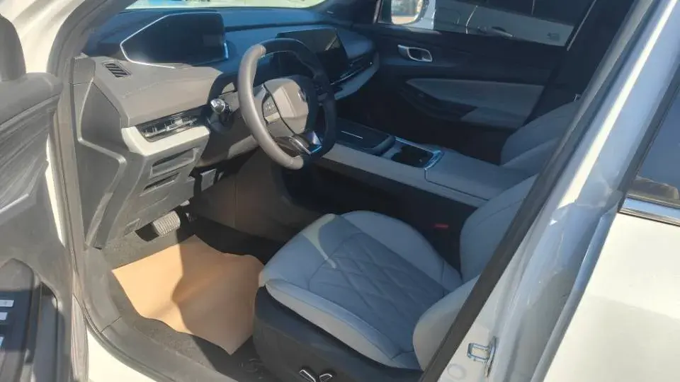 2025 CHANGAN CS55PLUS thumbnail 4