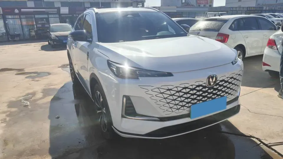 2025 ChangAn CS55PLUS PHEV 1.5L 98HP L4 E-CVT PHEV,autocango,china used car exporter,china ev exporter,chinese used car exporter,chinese used ev exporter