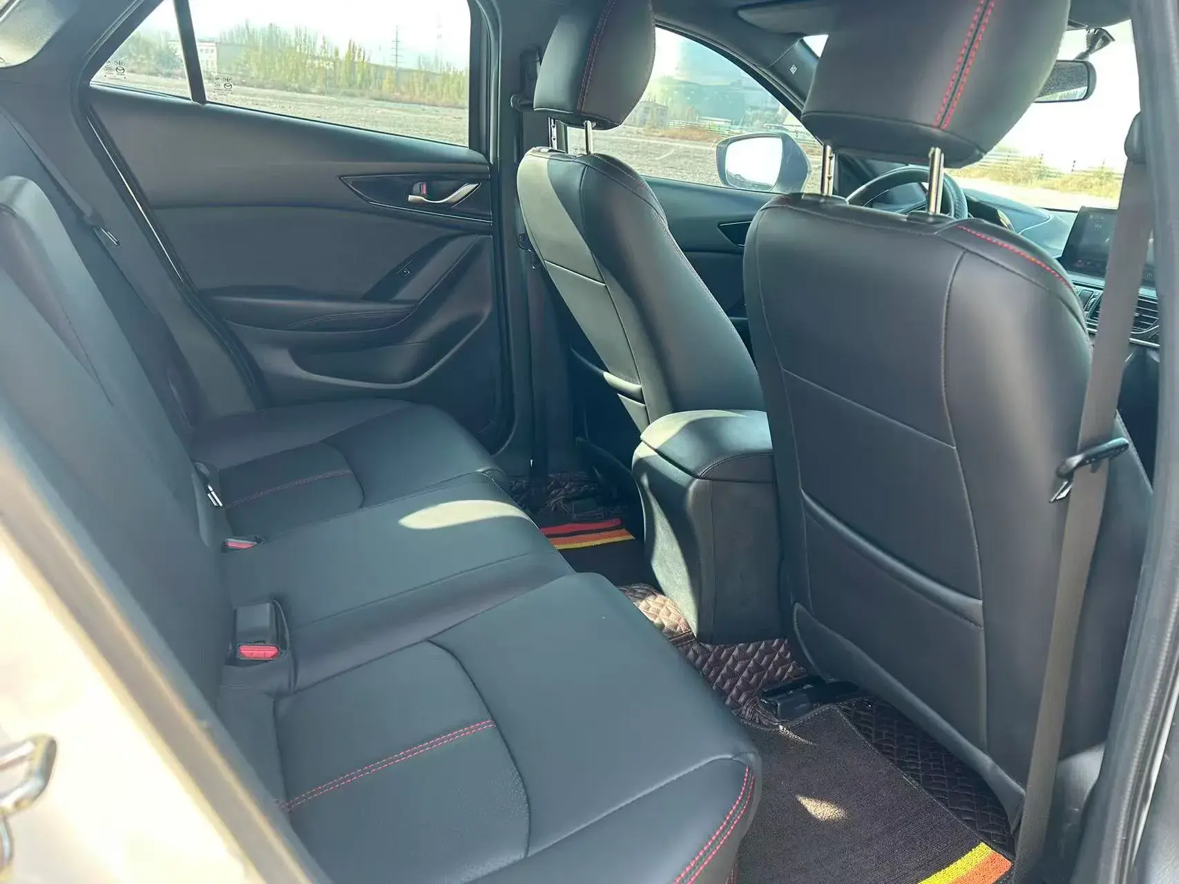 2020 MAZDA CX-4 thumbnail 4