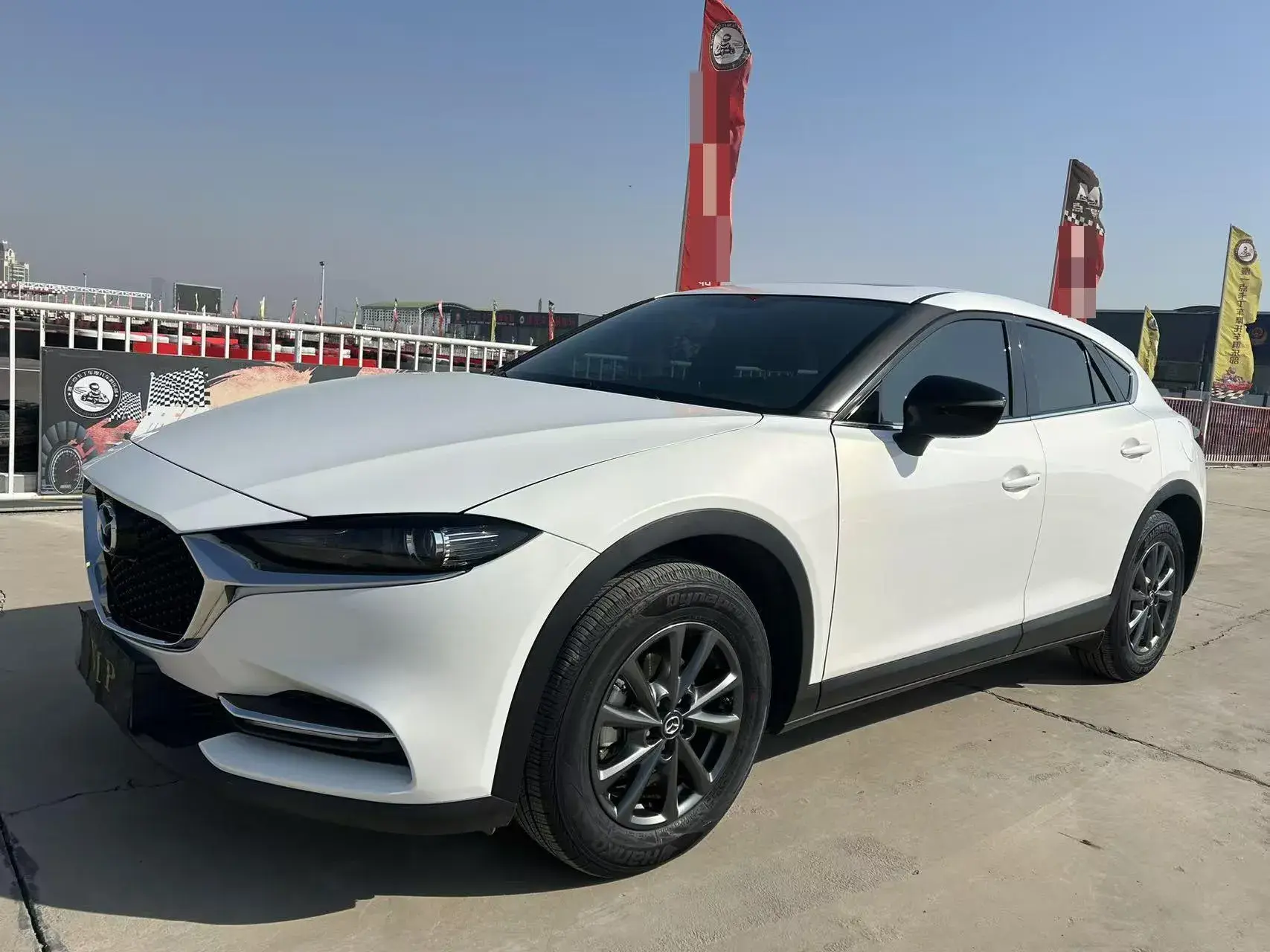 2020 MAZDA CX-4 view 1