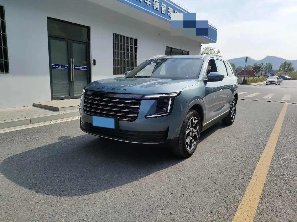 2025 Jetour ShanHai L9 1.5T 156HP L4 2DHT PHEV