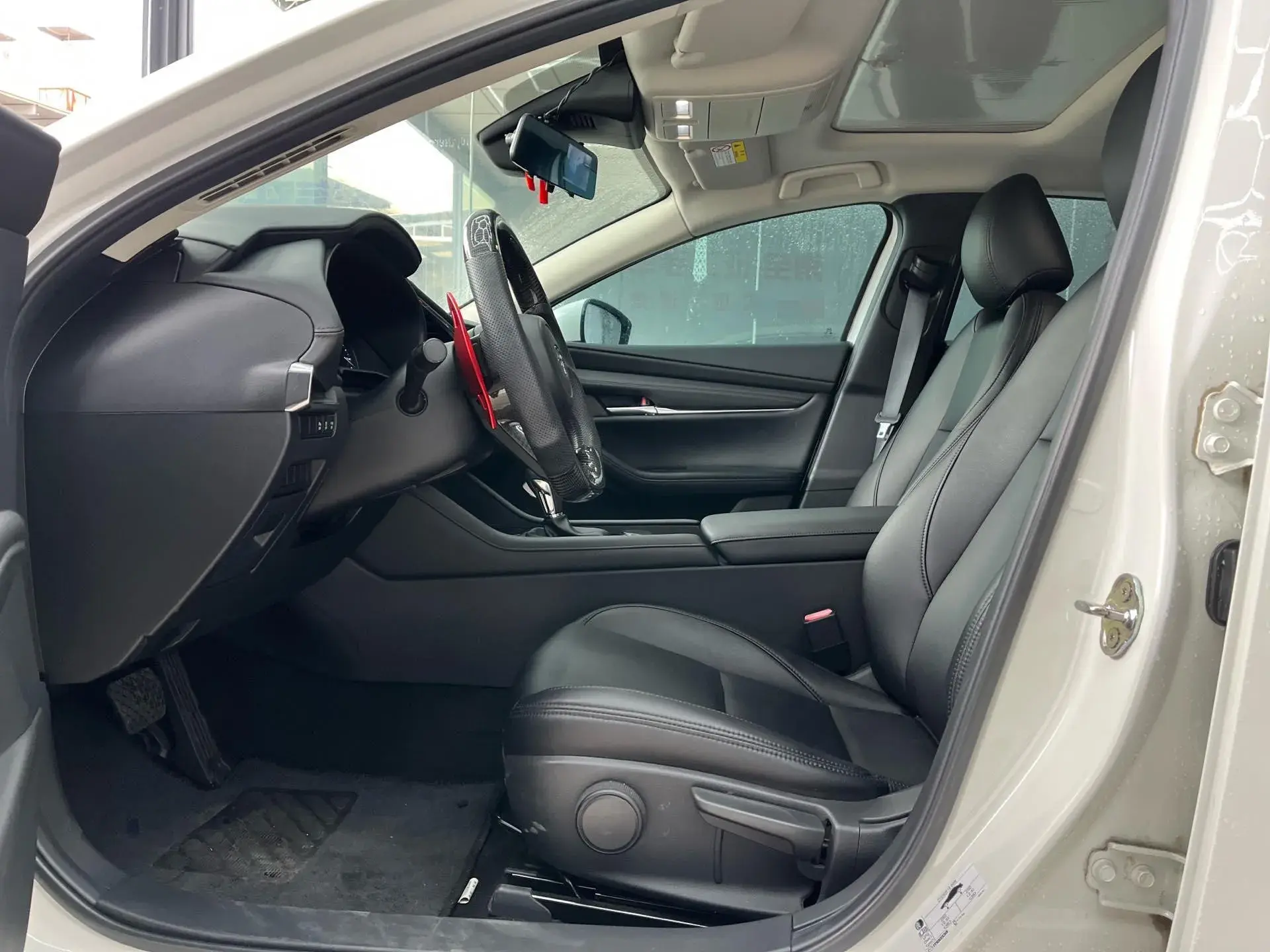 2021 MAZDA 3 thumbnail 4