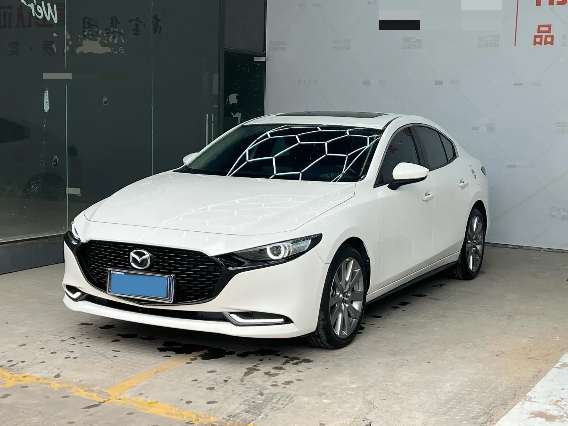 2021 MAZDA 3 view 1
