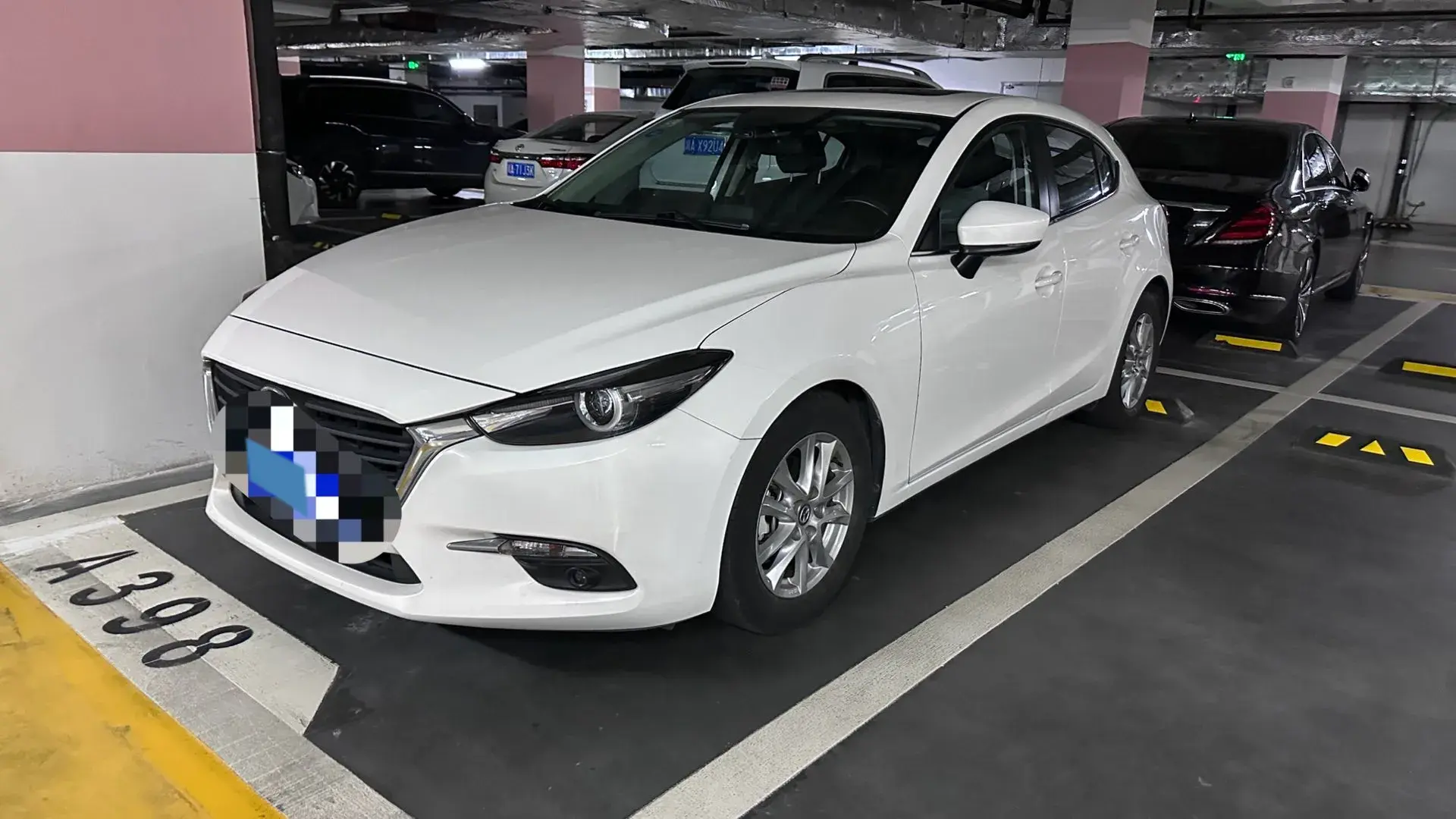 2017 MAZDA 3 view 1