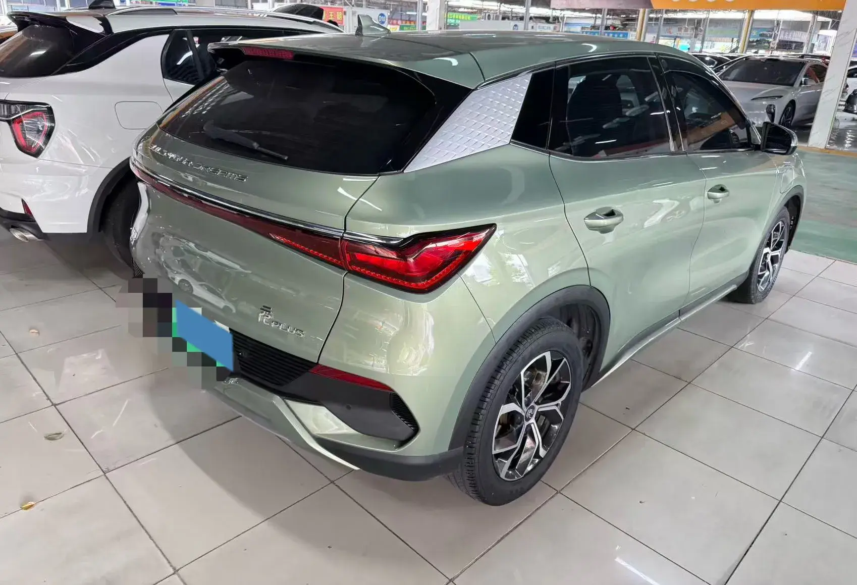 2023 BYD YUAN thumbnail 4