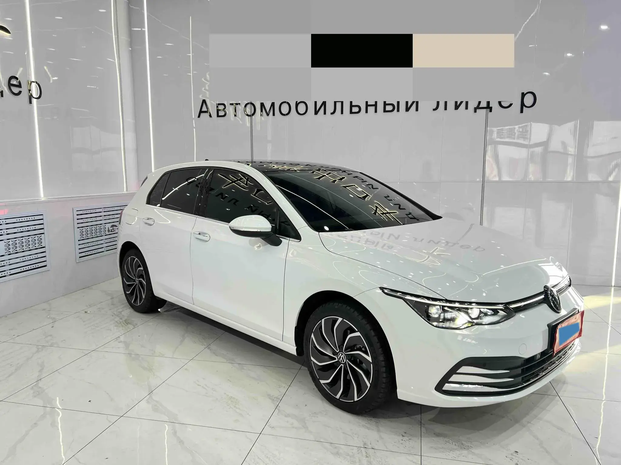 2021 VOLKSWAGEN GOLF thumbnail 2