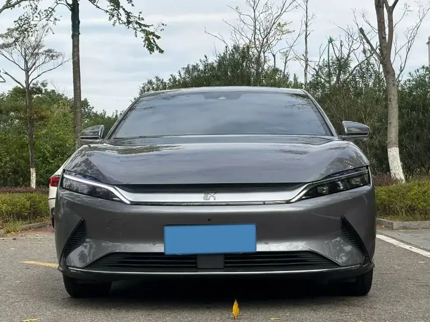 2021 BYD HAN thumbnail 3