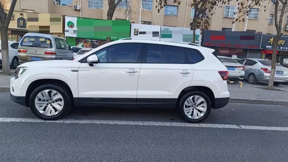 2019 VOLKSWAGEN THARU thumbnail 4