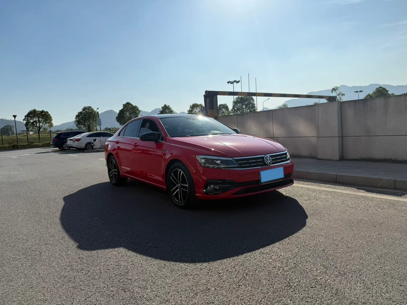 2019 VOLKSWAGEN LAMANDO thumbnail 3