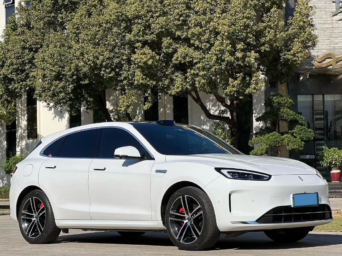 2025 AITO AITO M5 1.5T 152HP L4 REEV 42KWH,autocango,china used car exporter,china ev exporter,chinese used car exporter,chinese used ev exporter