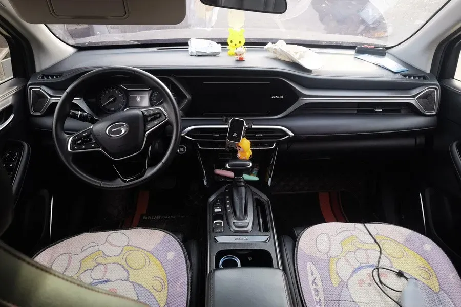 2021 GAC Trumpchi GS4 1.5T 169HP L4 6AT,autocango,china used car exporter,china ev exporter,chinese used car exporter,chinese used ev exporter