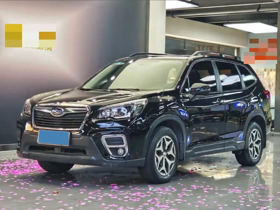 2021 SUBARU FORESTER view 1