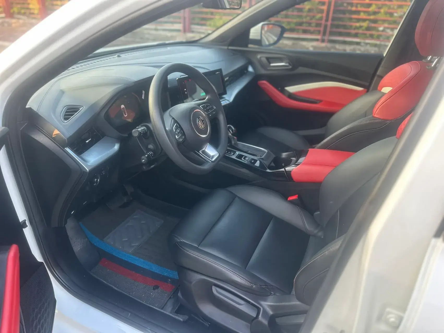 2021 MG 5 thumbnail 4