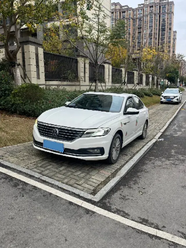 2018 Volkswagen Lavida 1.5L 116HP L4 6AT