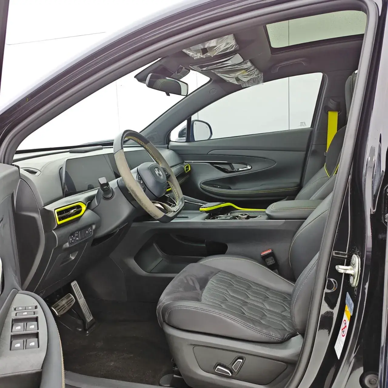 2022 CHANGAN UNI-T thumbnail 4