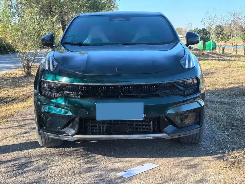 2022 LYNK&CO 05 thumbnail 2