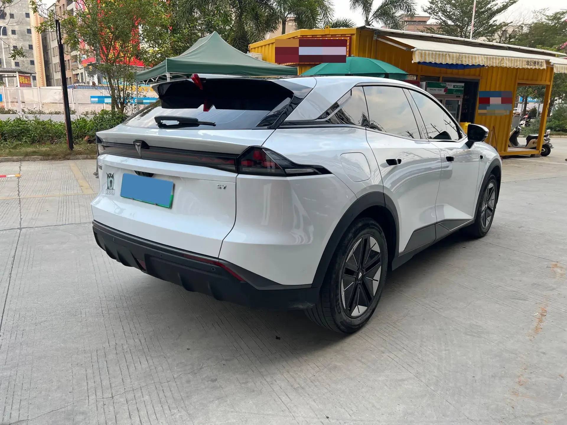 2023 DEEPAL S07 thumbnail 4