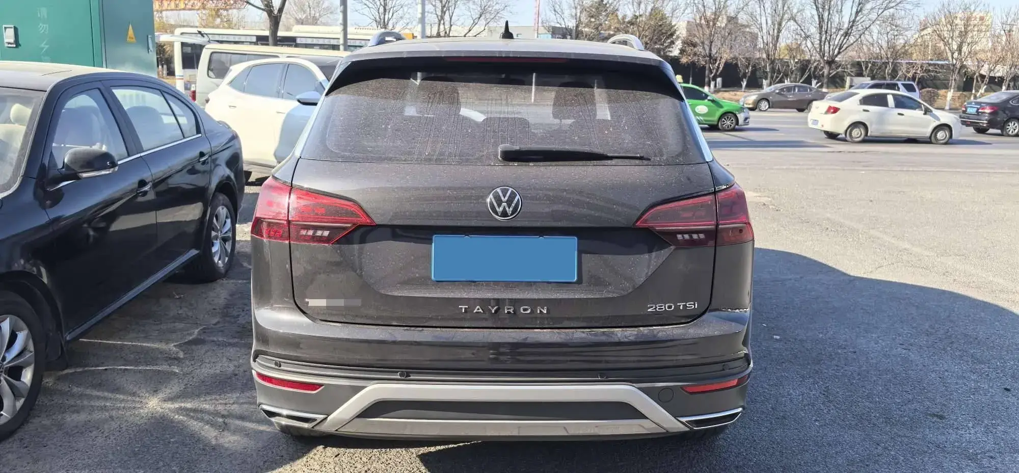 2022 VOLKSWAGEN TAYRON thumbnail 4