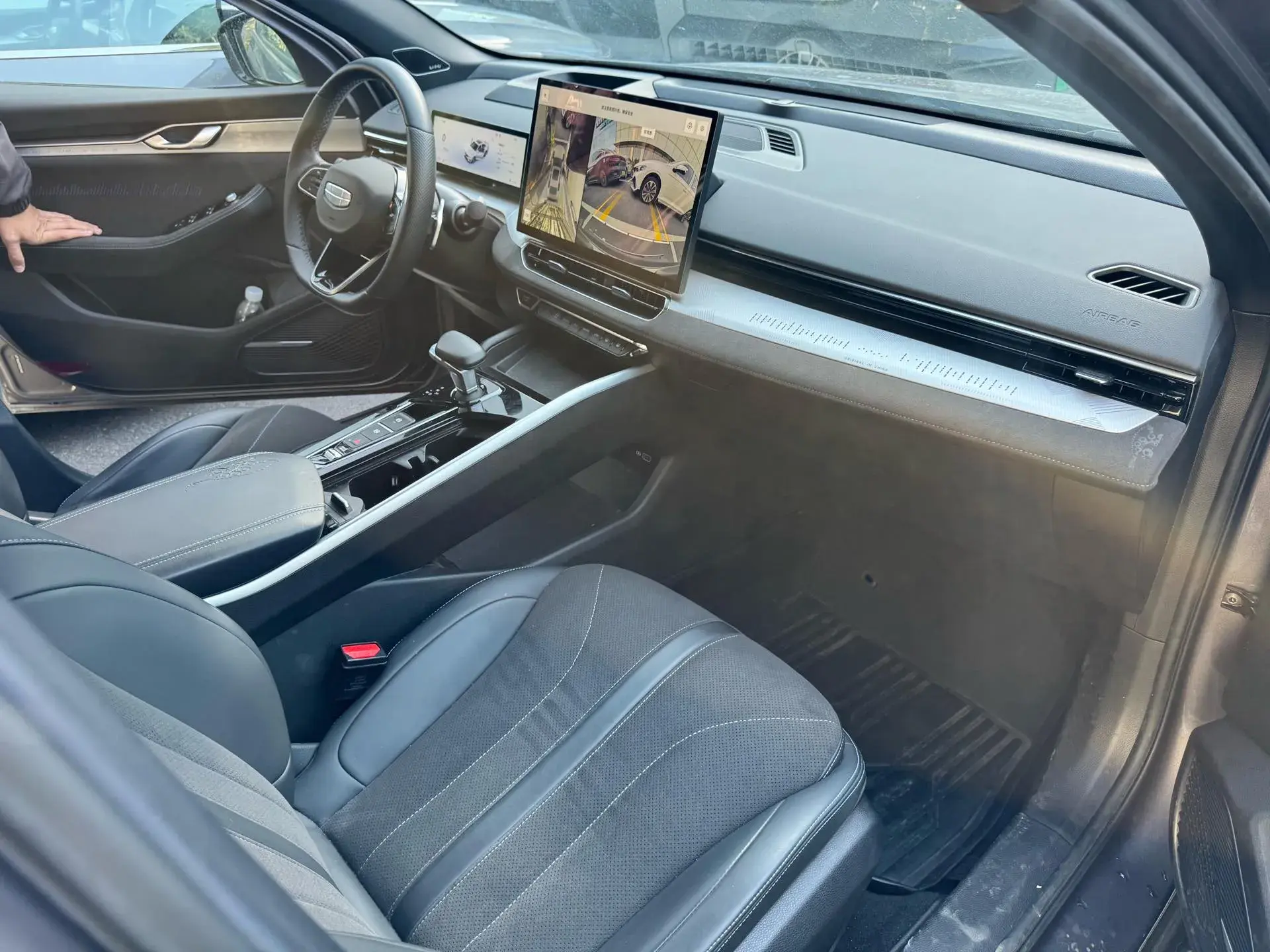 2025 GEELY PREFACE thumbnail 4