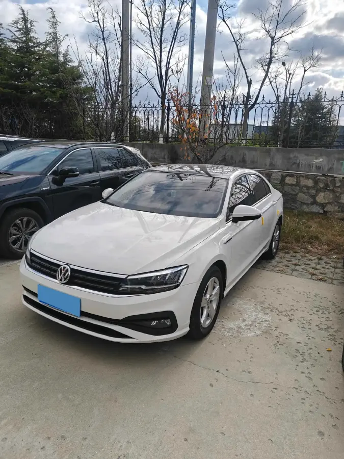 2021 Volkswagen Lamando 1.4T 131HP L4 7DCT