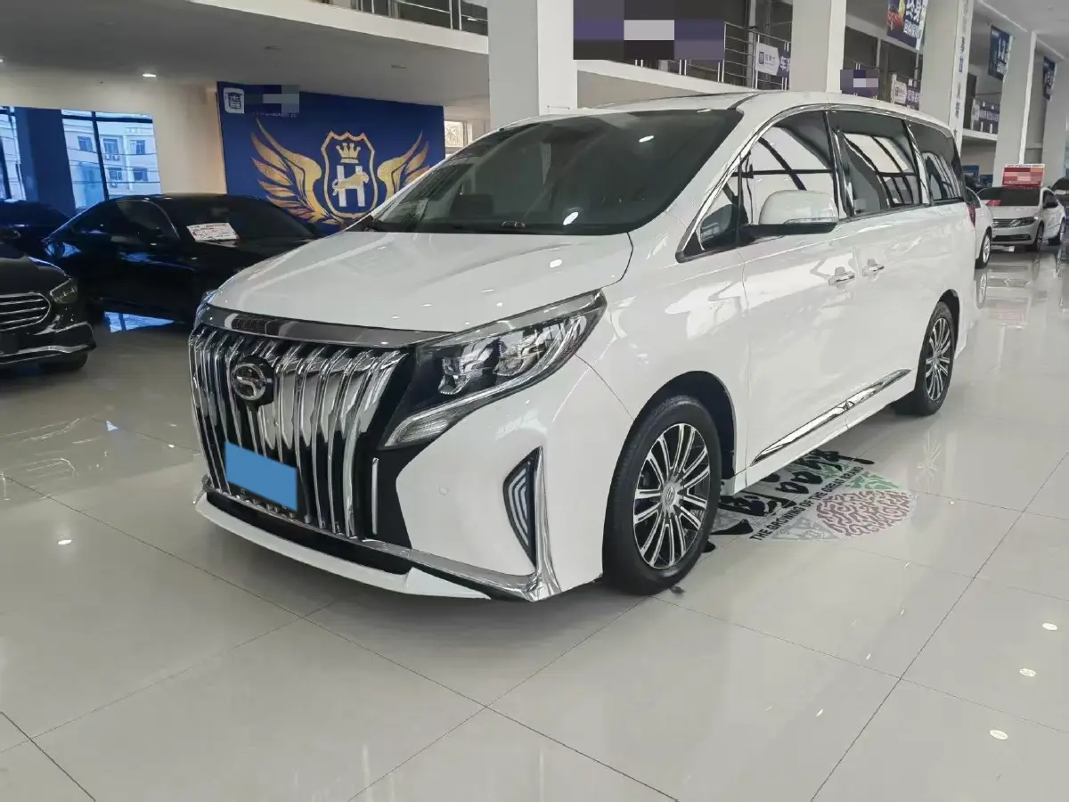 2021 GAC Trumpchi M8 2.0T 252HP L4 8AT