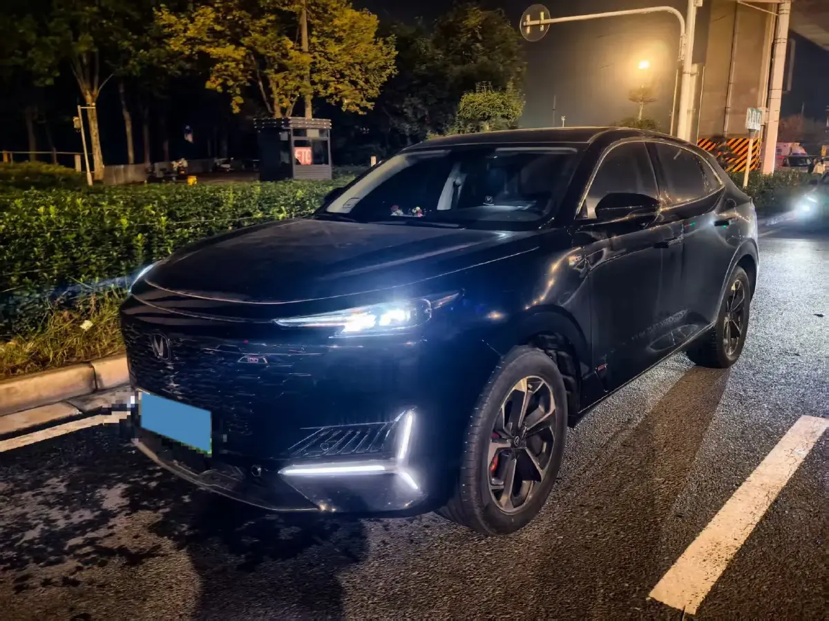 2023 ChangAn UNI-K iDD 1.5T 170HP L4 6TCT PHEV 28.39KWH