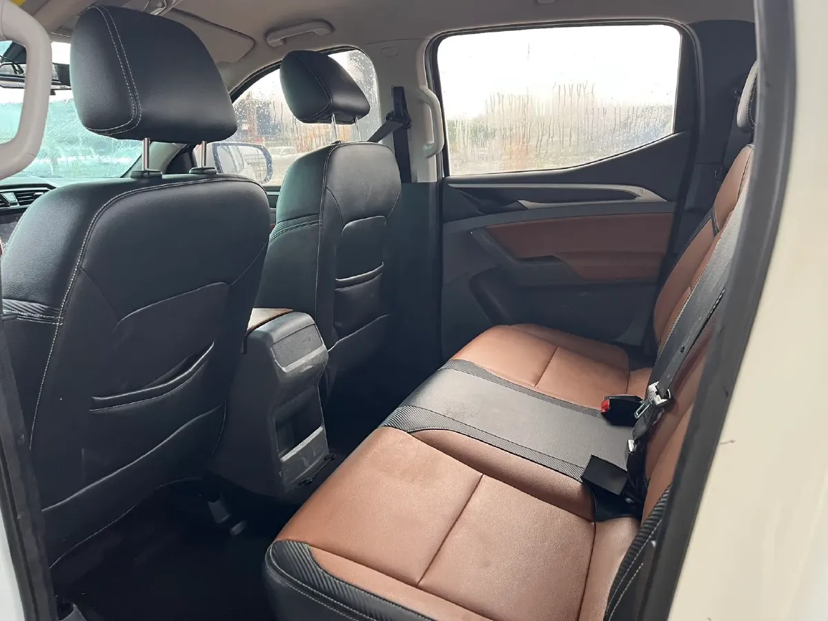 2019 MAXUS T70 2.0T 163HP L4 6MT,autocango,china used car exporter,china ev exporter,chinese used car exporter,chinese used ev exporter