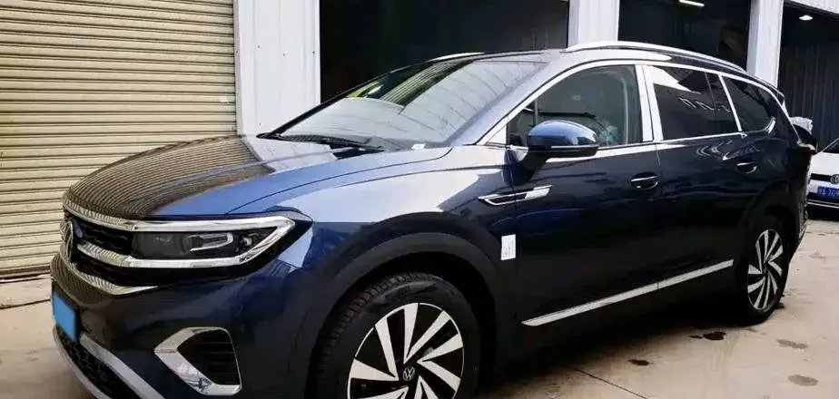 2021 Volkswagen Talagon 2.0T 220HP L4 7DCT