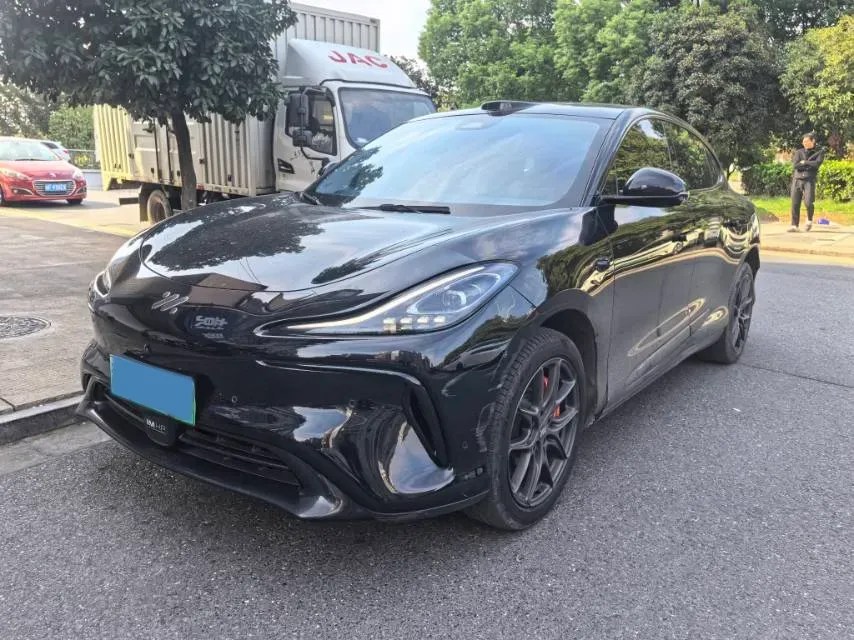2023 IM LS6 BEV 71KWH,autocango,china used car exporter,china ev exporter,chinese used car exporter,chinese used ev exporter