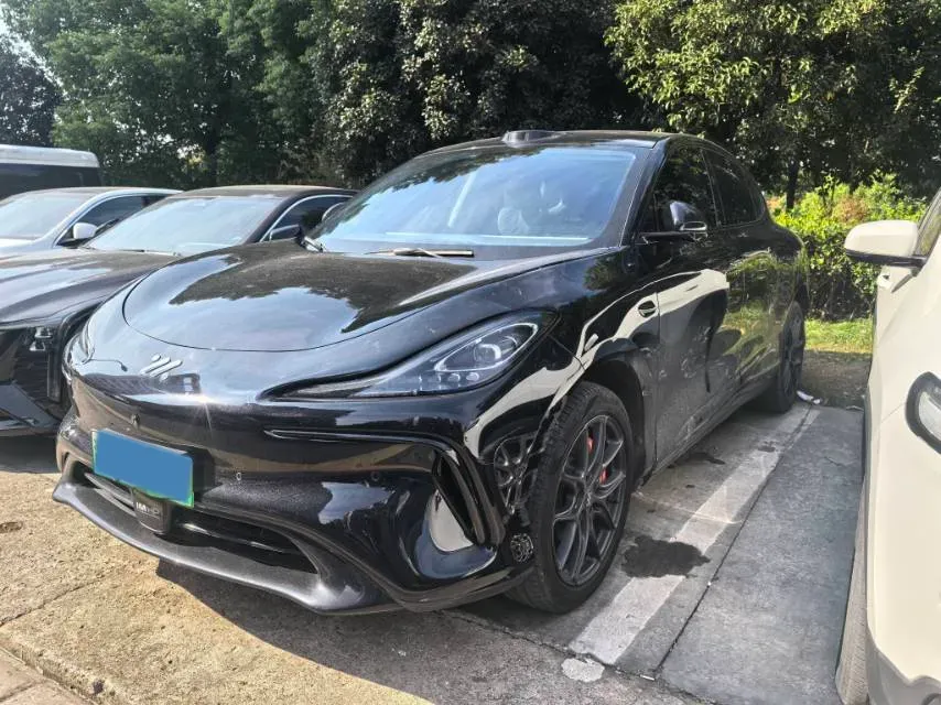 2023 IM LS6 BEV 71KWH,autocango,china used car exporter,china ev exporter,chinese used car exporter,chinese used ev exporter