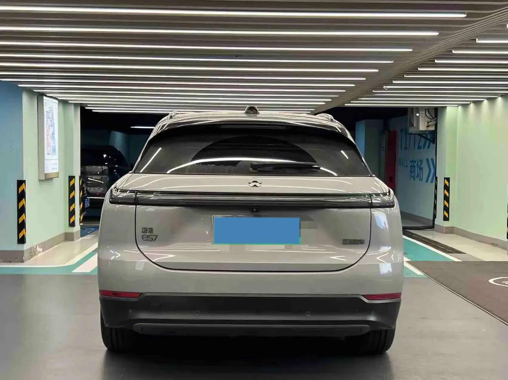 2022 NIO ES7 thumbnail 4