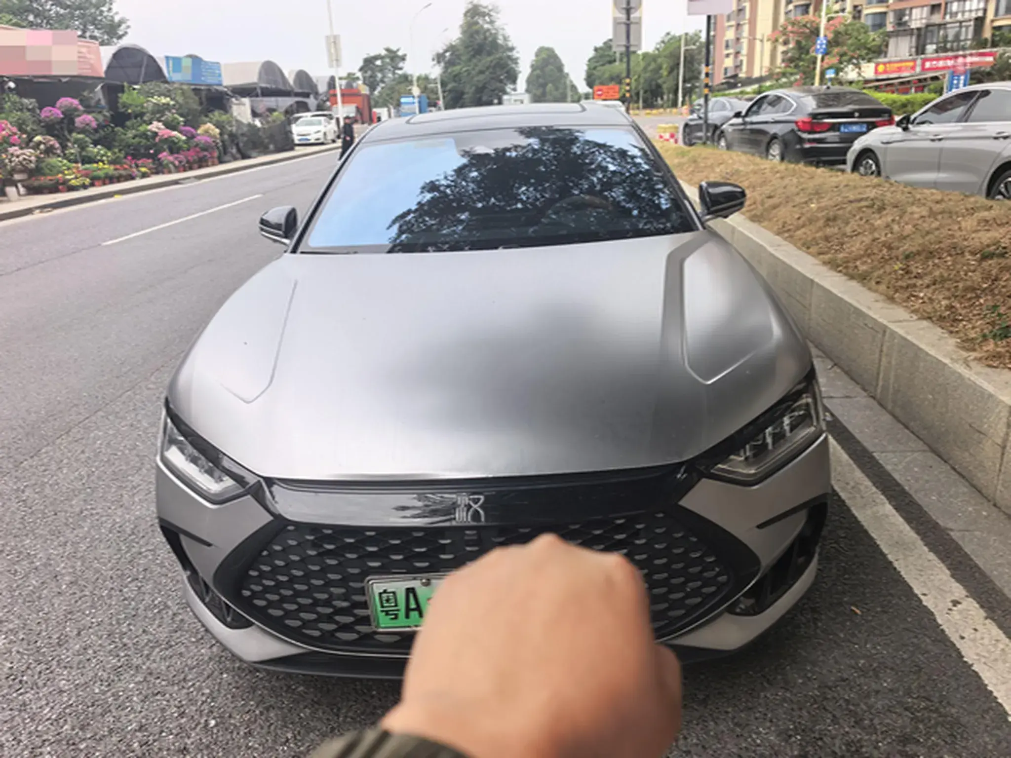 2022 BYD HAN thumbnail 3