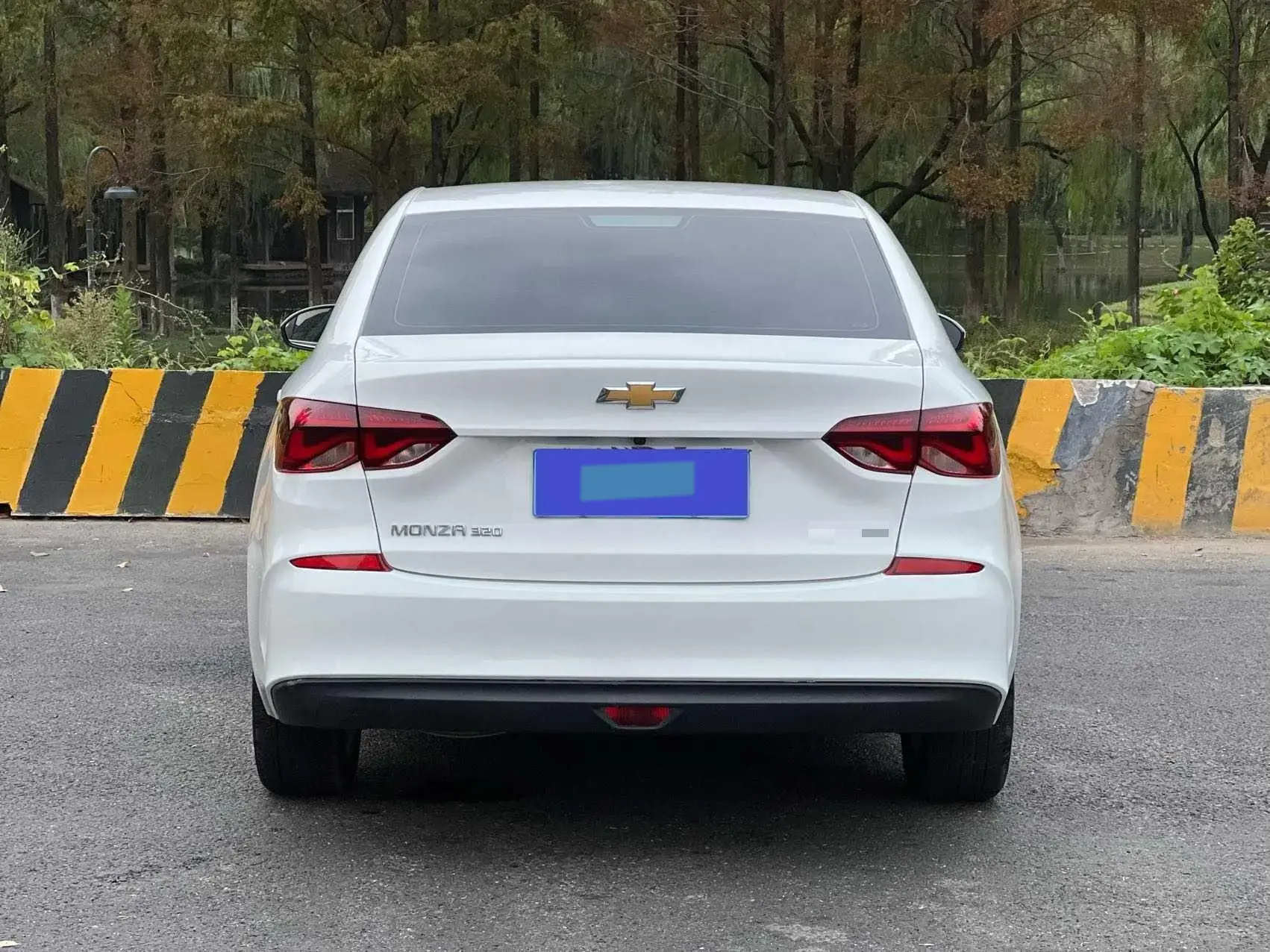 2020 CHEVROLET MONZA thumbnail 4