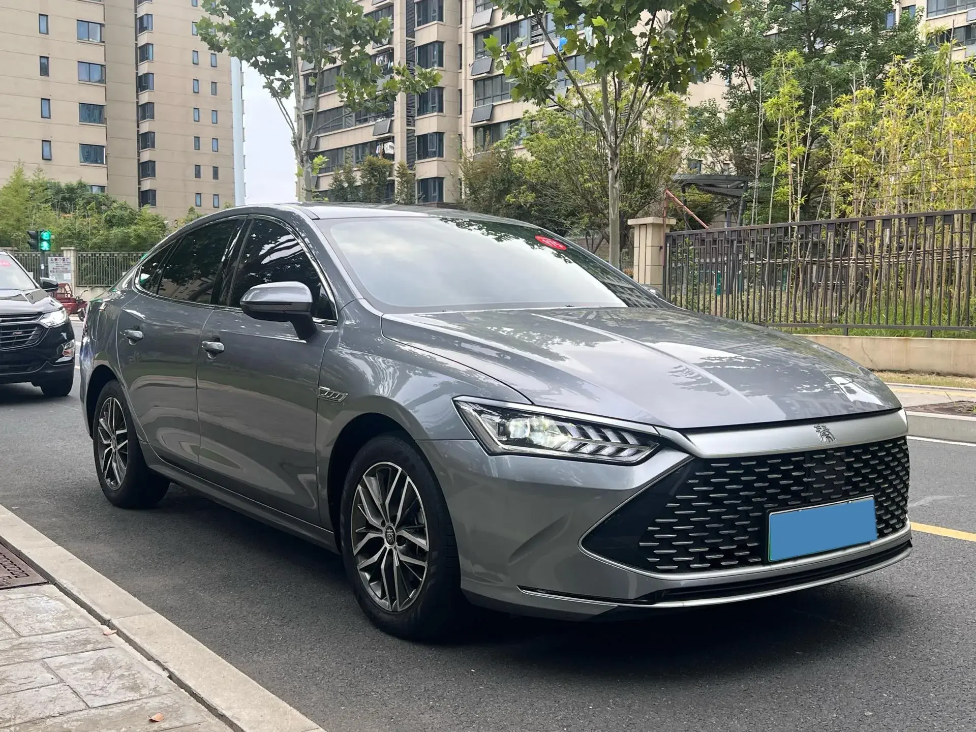 2021 BYD QIN thumbnail 3