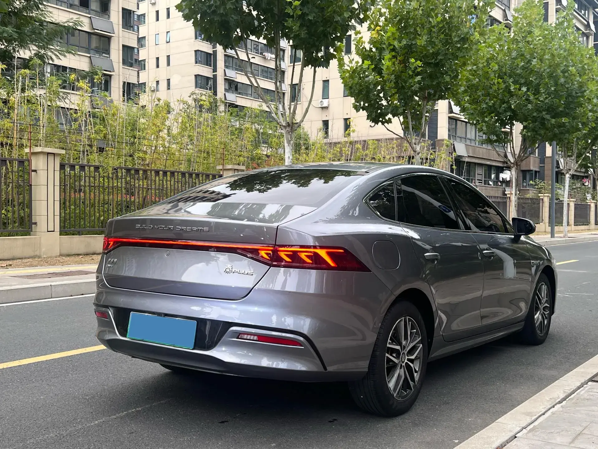 2021 BYD QIN thumbnail 4