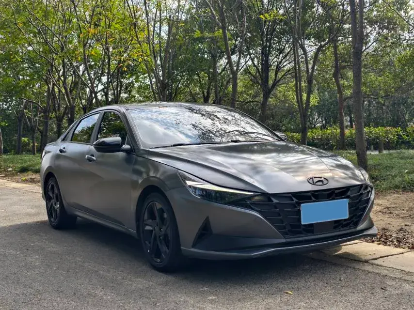 2022 HYUNDAI ELANTRA thumbnail 3