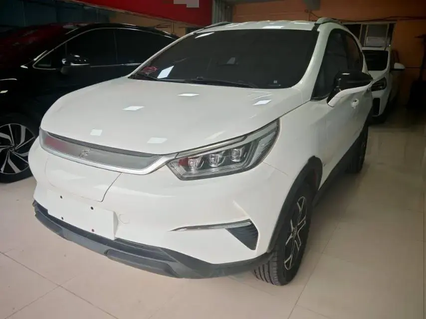 2021 BYD YUAN view 1