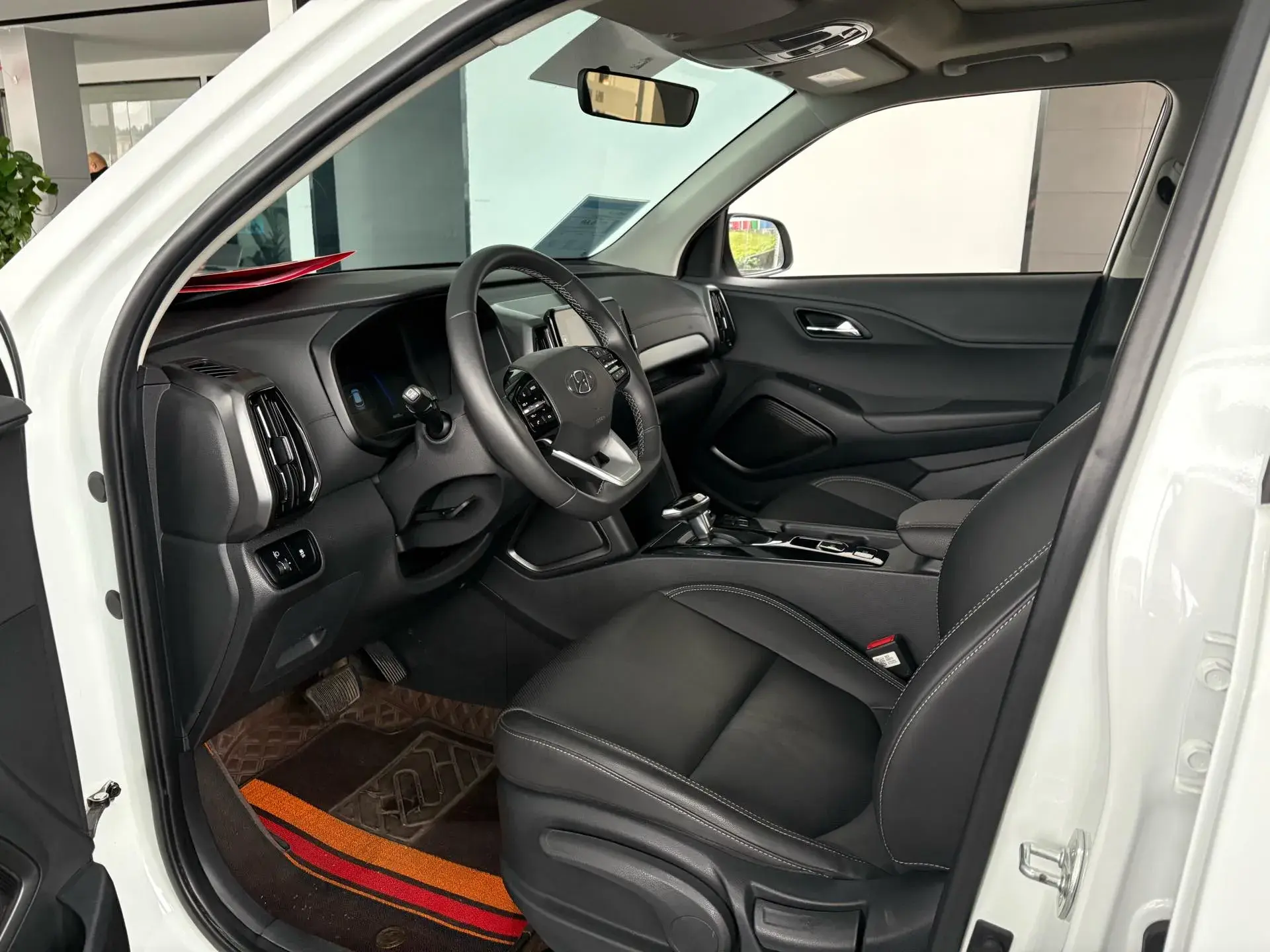 2021 HYUNDAI IX35 thumbnail 4