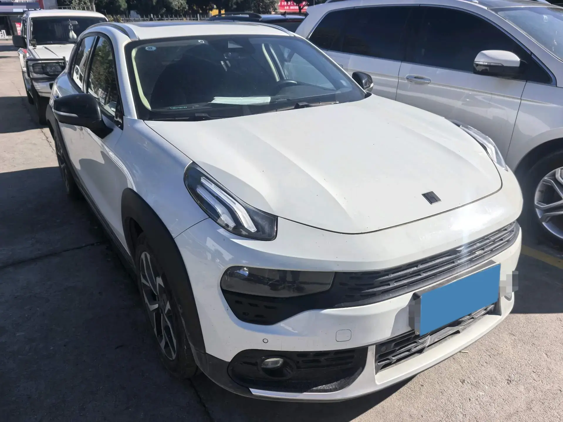 2019 LYNK&CO 02 thumbnail 3