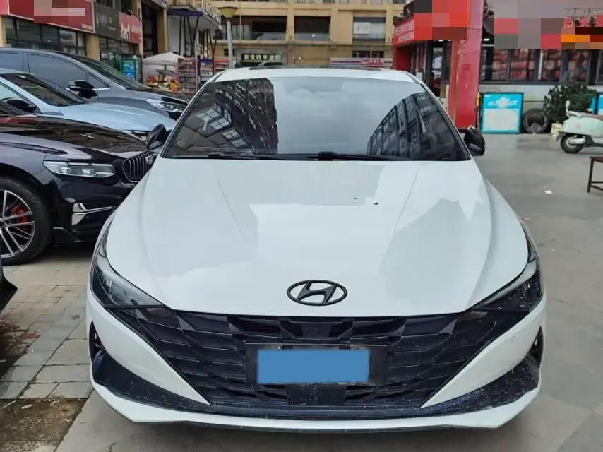 2022 HYUNDAI ELANTRA thumbnail 2