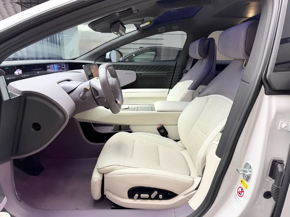 2025 Avatr 12 1.5T 156HP L4 REEV 39.05KWH,autocango,china used car exporter,china ev exporter,chinese used car exporter,chinese used ev exporter